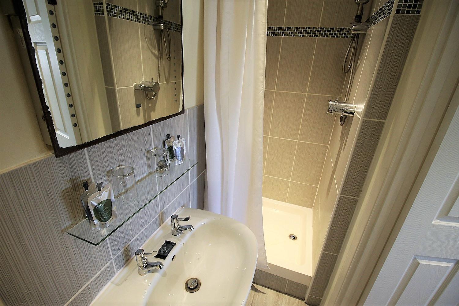The Saracens Head Hotel Highworth Zimmer foto